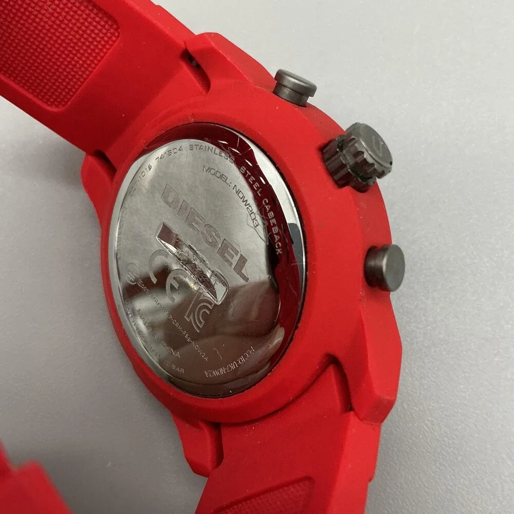 Diesel On Armbar Hybrid Smartwatch Mens Watch 44mm Red Silicone New Battery